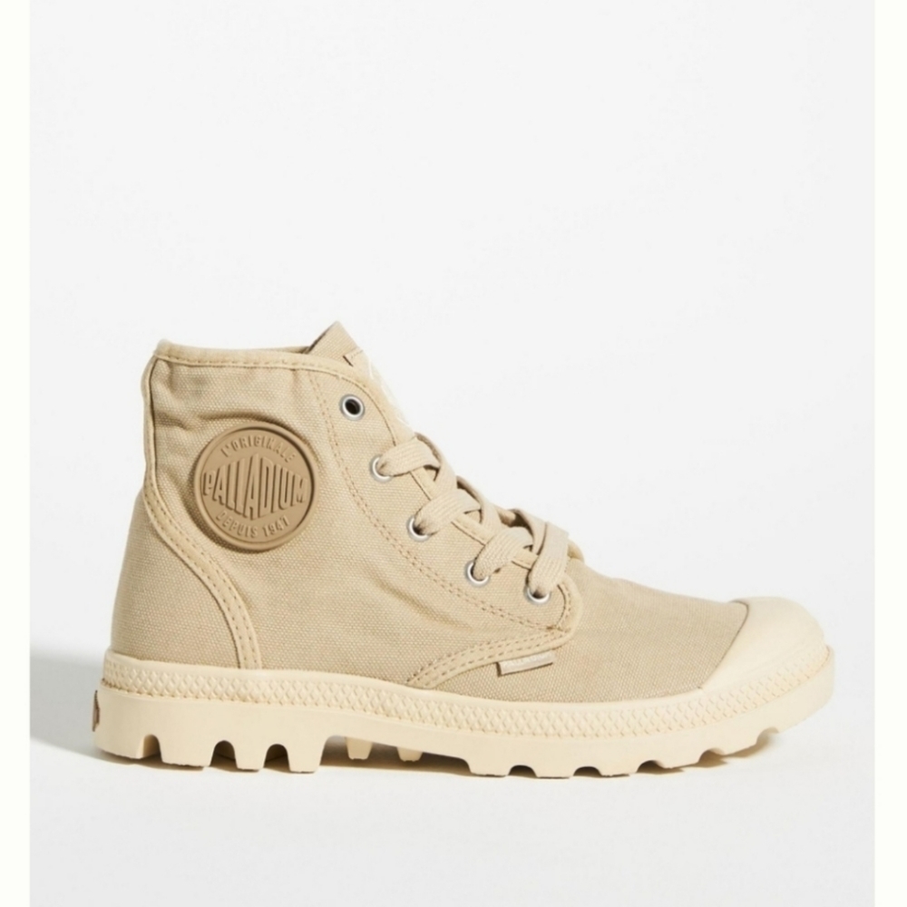 Palladium | EUC Pampa Desert Lace up Boots Sneakers Sahara Ecru Size Men's 7.5